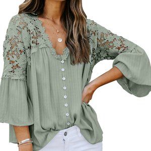 CROCHET LACE BUTTON TOP GREEN 3/4 SLEEVE